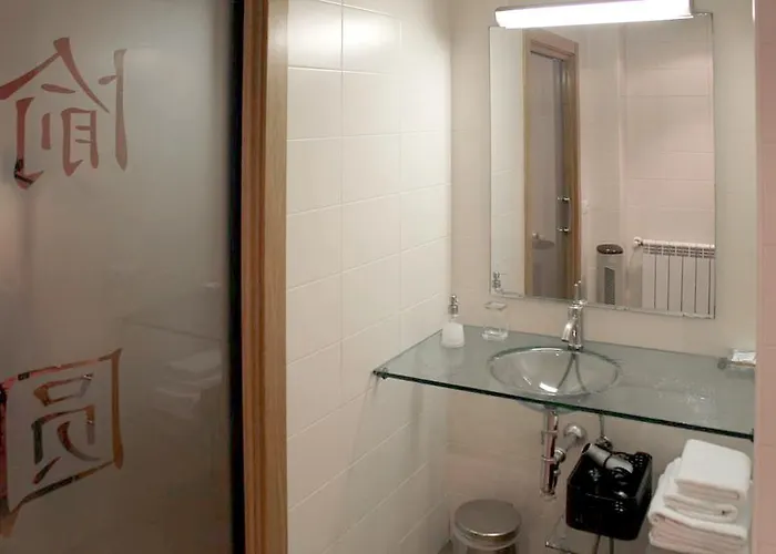 基本康福旅馆 招待所 圣塞瓦斯蒂安