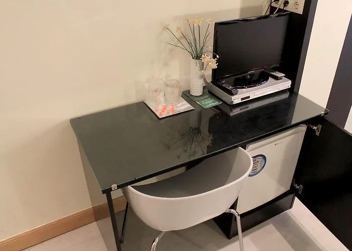 招待所 基本康福旅馆 2*