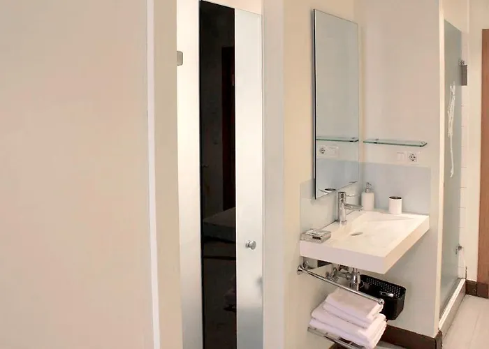 基本康福旅馆 圣塞瓦斯蒂安