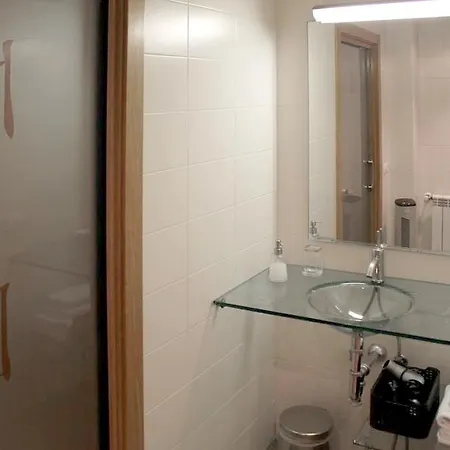 ペンシオン ベーシック コンフォート ゲストハウス サン・セバスティアン